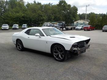  Salvage Dodge Challenger